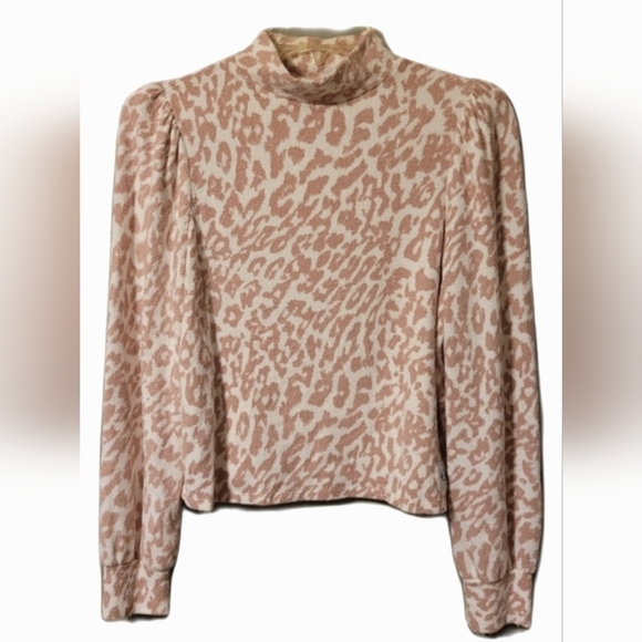 Calvin Klein Jeans Tops - Calvin Klein Leopard Mock Neck Puff Sleeve Sweater Mob Wife